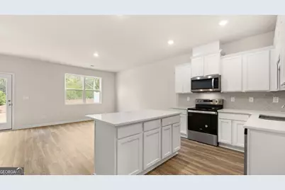 208 Kenmore Circle, Perry, GA 31069 - Photo 5