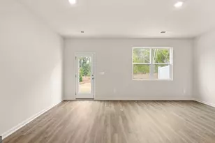 208 Kenmore Cir, Perry, GA 31069 - Photo 9