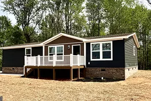 2868 Hollywood Church Rd, Clarkesville, GA 30523 - Photo 1