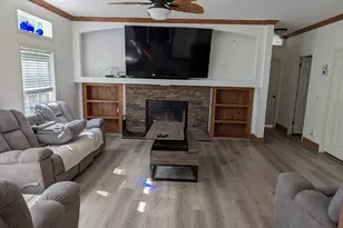 528 Laura St, Kingsland, GA 31548 - Photo 13