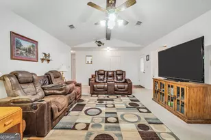 102 Steeplechase Dr, McDonough, GA 30252 - Photo 3