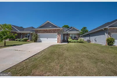 139 North Sky, Warner Robins, GA 31093 - Photo 1