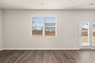 8569 Secretariat Dr, Lithonia, GA 30058 - Photo 15