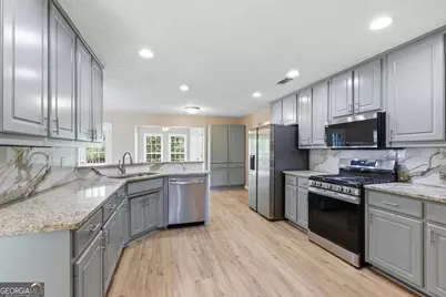 2015 Wood Valley Drive, Loganville, GA 30052 - Photo 45