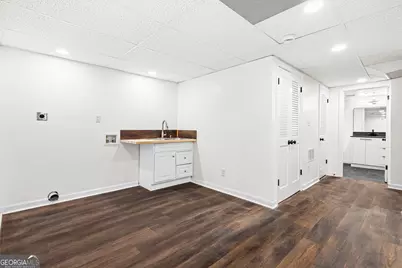 4247 Bingham Court, Stone Mountain, GA 30083 - Photo 17