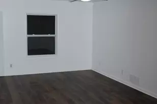 4247 Bingham Ct, Stone Mountain, GA 30083 - Photo 9