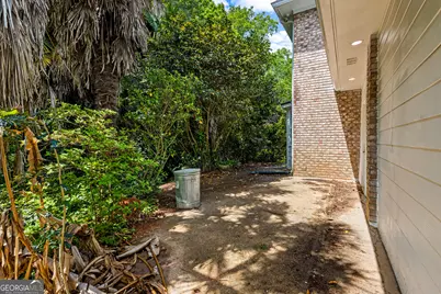 4247 Bingham Court, Stone Mountain, GA 30083 - Photo 19
