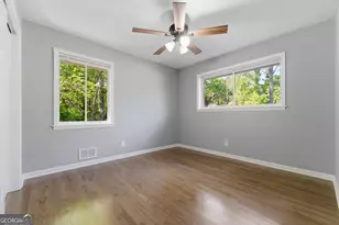 1100 Vonda Ln SW, Mableton, GA 30126 - Photo 19