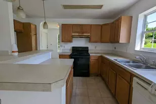 2324 Nelms Dr SW, Atlanta, GA 30315 - Photo 7