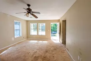2324 Nelms Dr SW, Atlanta, GA 30315 - Photo 5