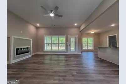 711 Flanders Court, Dublin, GA 31021 - Photo 5