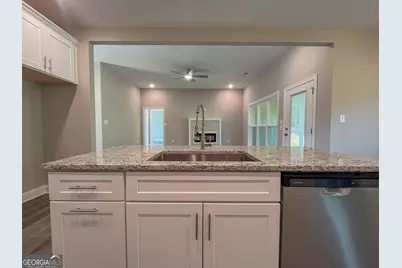 711 Flanders Court, Dublin, GA 31021 - Photo 11