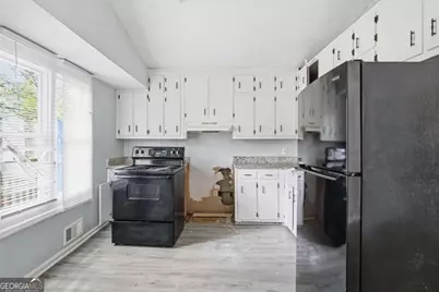 5905 Wellborn Trail, Lithonia, GA 30058 - Photo 17