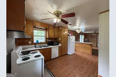 230 Glendale Drive, Hartwell, GA 30643 - Photo 3