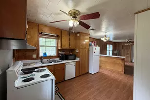 230 Glendale Dr, Hartwell, GA 30643 - Photo 3
