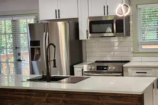 718 Springlake Rd, Lawrenceville, GA 30045 - Photo 7