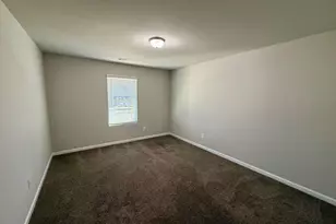 127 W Lexington Ave, Griffin, GA 30223 - Photo 15