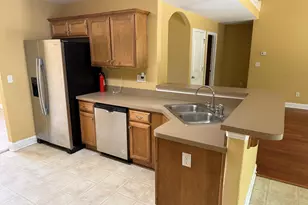 429 Jasmine Cir, Lagrange, GA 30241 - Photo 5