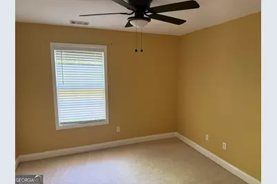 429 Jasmine Circle, Lagrange, GA 30241 - Photo 13