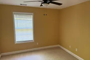 429 Jasmine Cir, Lagrange, GA 30241 - Photo 13