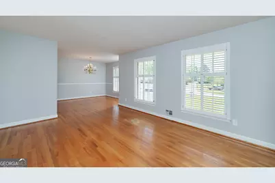 304 Burke Circle, McDonough, GA 30253 - Photo 9