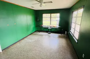 213 Sherman Dr, Brunswick, GA 31523 - Photo 7