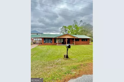 213 Sherman Drive, Brunswick, GA 31523 - Photo 1