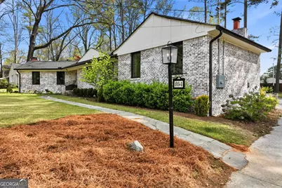 864 Stratford Road, Avondale Estates, GA 30002 - Photo 3