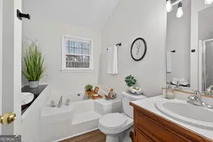 2444 Windridge Dr NE, Conyers, GA 30013 - Photo 23