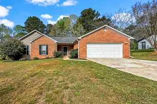 11647 Matthews Trail, Hampton, GA 30228 - Photo 1