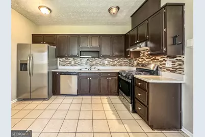 11647 Matthews Trail, Hampton, GA 30228 - Photo 7