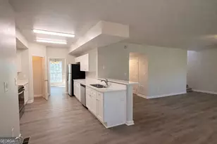 601 Mountain Harbor, Stone Mountain, GA 30087 - Photo 9
