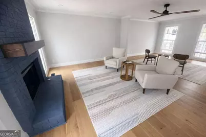 330 London Dale, Woodstock, GA 30189 - Photo 9