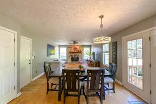 822 Madison View Ln, Lawrenceville, GA 30045 - Photo 9