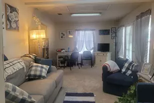 30 S McCrorie St, Baxley, GA 31513 - Photo 3