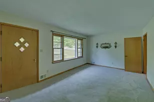 586 Collins Rd, Toccoa, GA 30577 - Photo 5