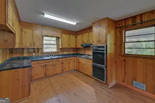 586 Collins Rd, Toccoa, GA 30577 - Photo 7