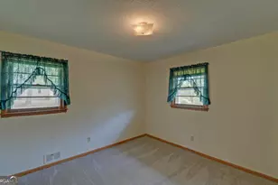 586 Collins Rd, Toccoa, GA 30577 - Photo 15
