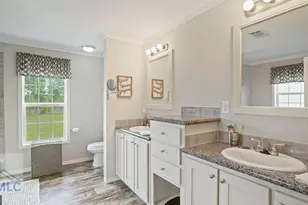 876 Hires Rd, Jesup, GA 31545 - Photo 17