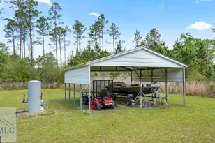 876 Hires Rd, Jesup, GA 31545 - Photo 25