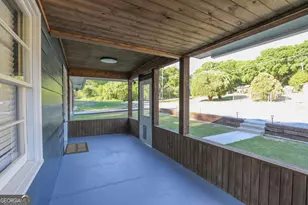 127 Fourth St SW, Milledgeville, GA 31061 - Photo 3