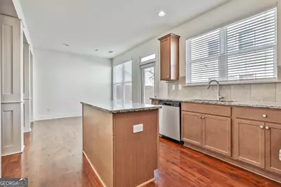 7641 Squire Court, Fairburn, GA 30213 - Photo 15