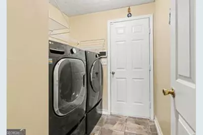 2130 Saint Thomas Way, Suwanee, GA 30024 - Photo 23