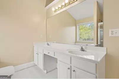 2130 Saint Thomas Way, Suwanee, GA 30024 - Photo 17