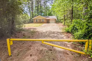 7865 Hobgood Rd, Fairburn, GA 30213 - Photo 3
