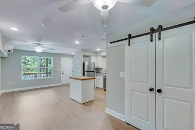 710 Jesse Jewell Parkway SE #202 STUDIO, Gainesville, GA 30501 - Photo 3