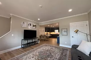716 Manor Way, Cartersville, GA 30120 - Photo 5