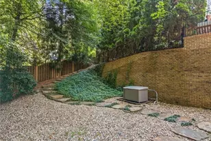 4304 Berkford Cir NE, Atlanta, GA 30319 - Photo 59