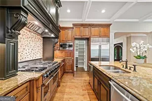 4304 Berkford Cir NE, Atlanta, GA 30319 - Photo 17