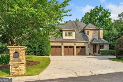 4304 Berkford Circle NE, Atlanta, GA 30319 - Photo 3